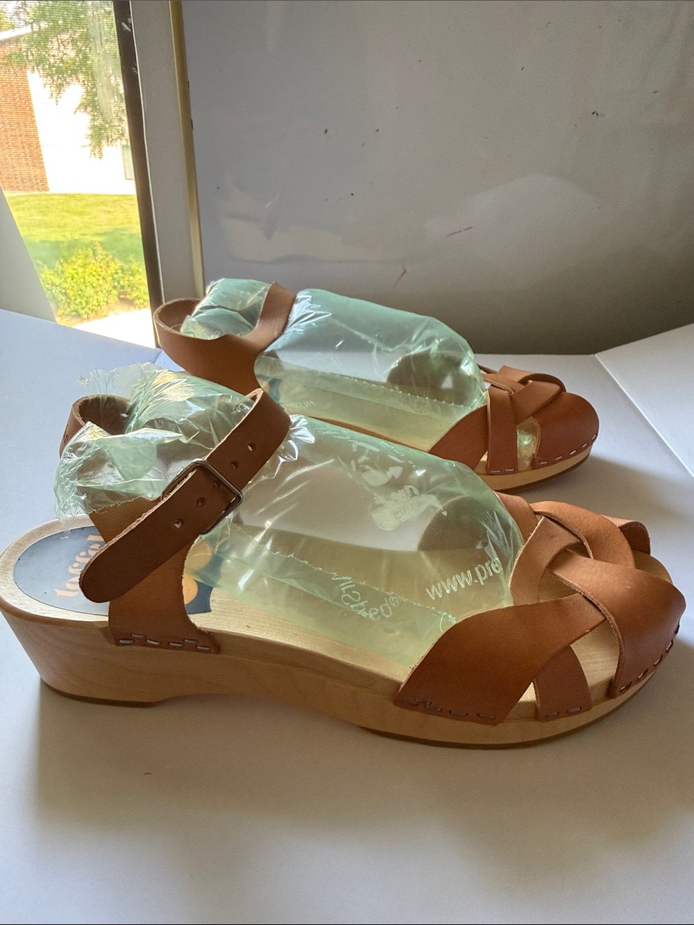 Swedish Hasbeens Tan Braided Leather Ankle-Strap Sandals —Size 7 NWOT
